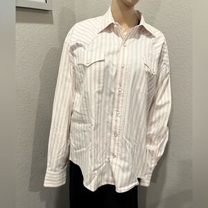 NWOT Stetson Tan and White Casual Button Down Shirt